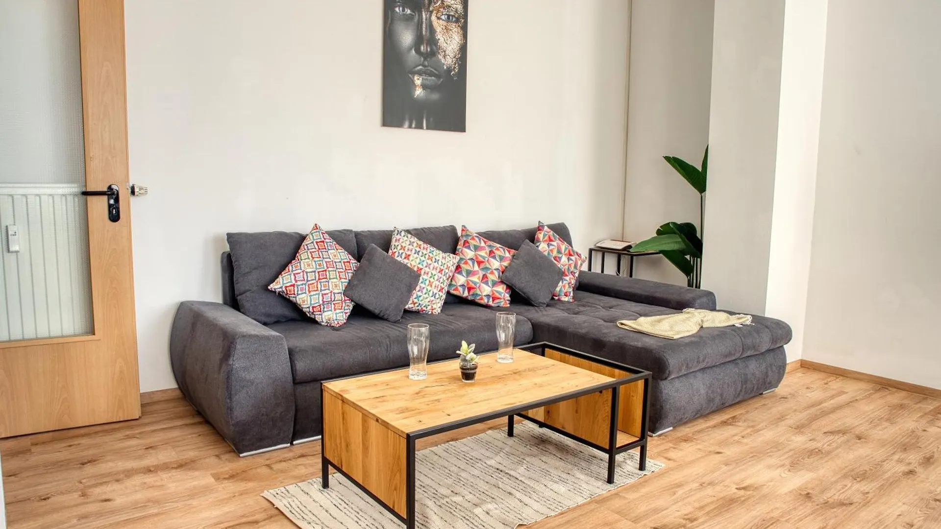 Mainline Retreat Zentral Mit Eigenem Parkplatz Apartment Amberg
